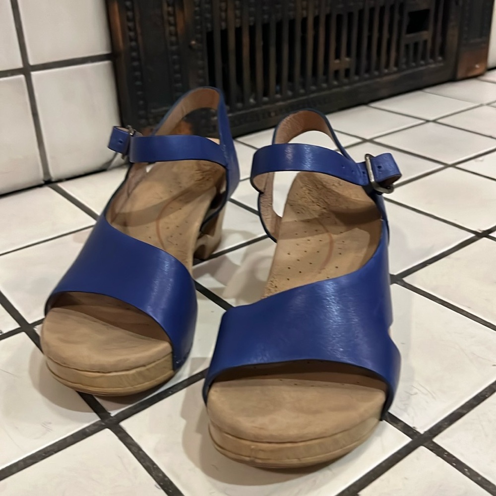 Women’s Dansko Heel Sandal